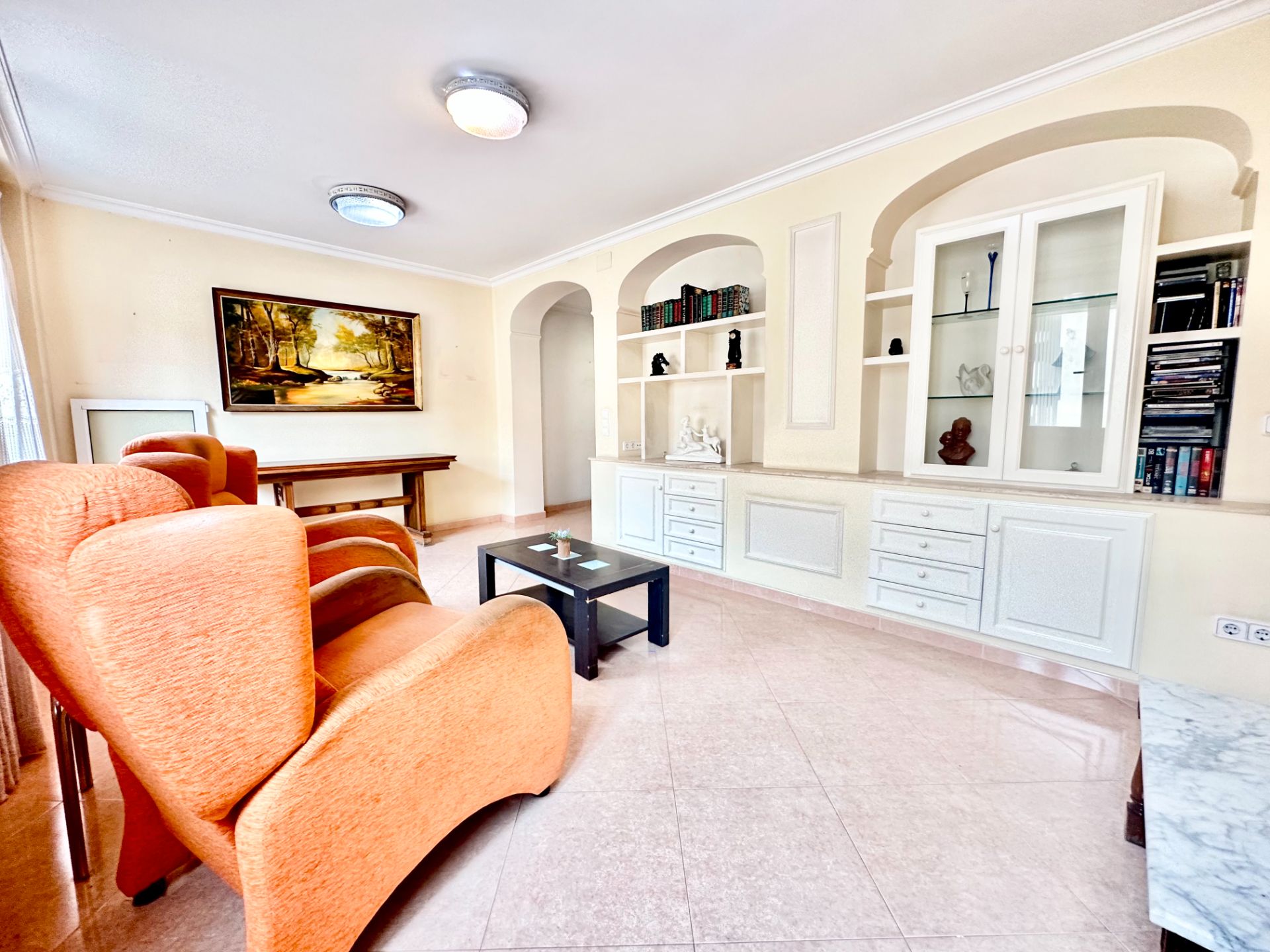 Living room of Flat for sale in  Valencia Capital  with Furnished