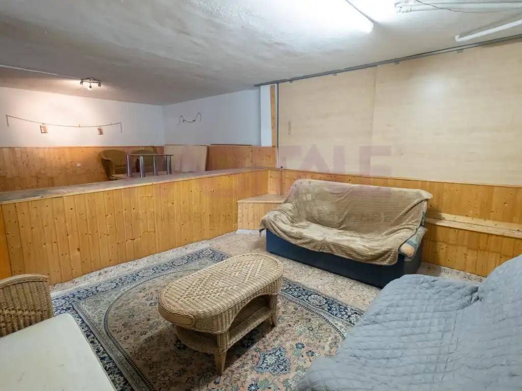 Houses for sale in Chiva  with Air Conditioner, Heating and Furnished