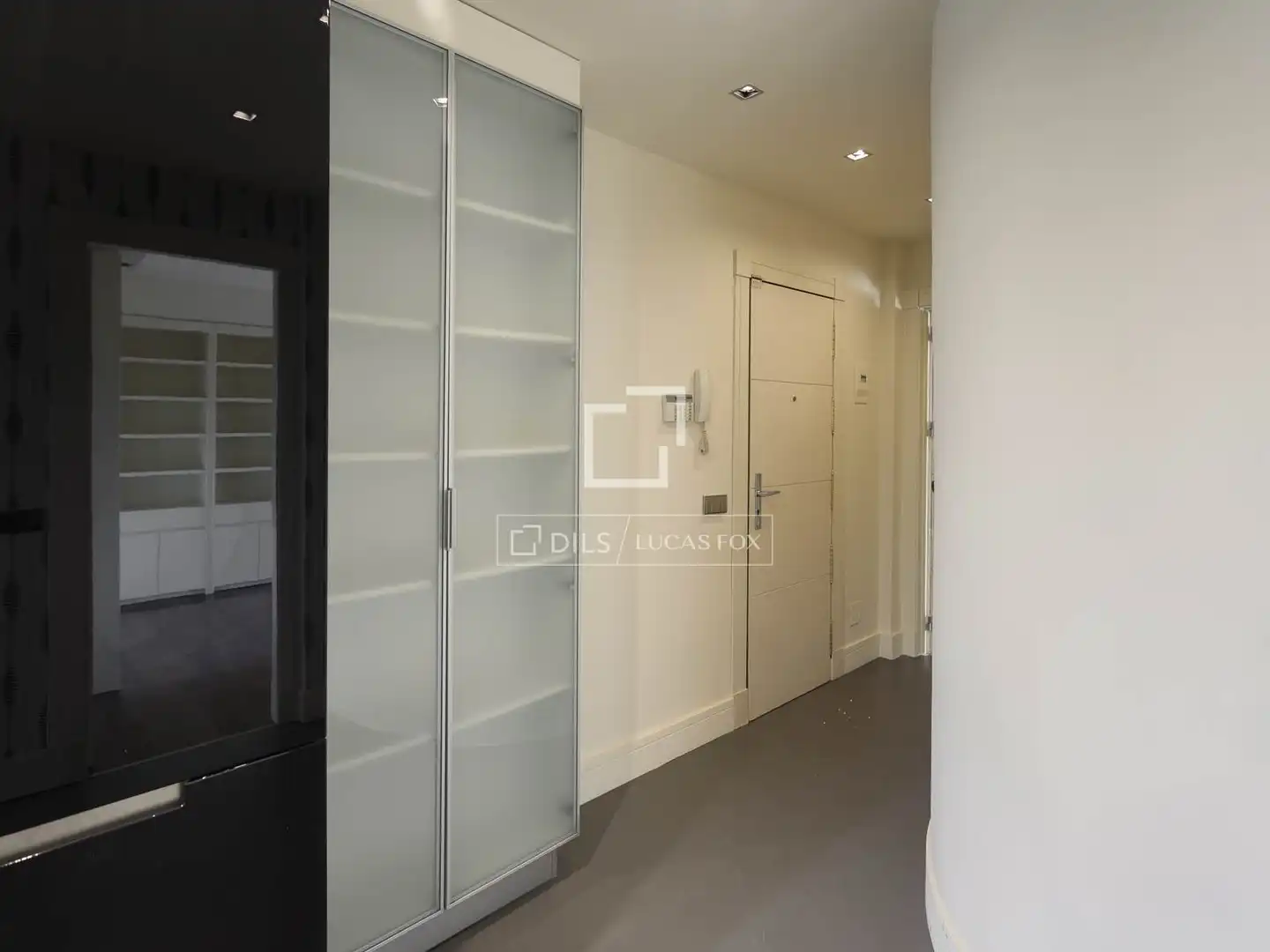 Attic for rent in Madrid  with Air Conditioner, Heating and Private garden