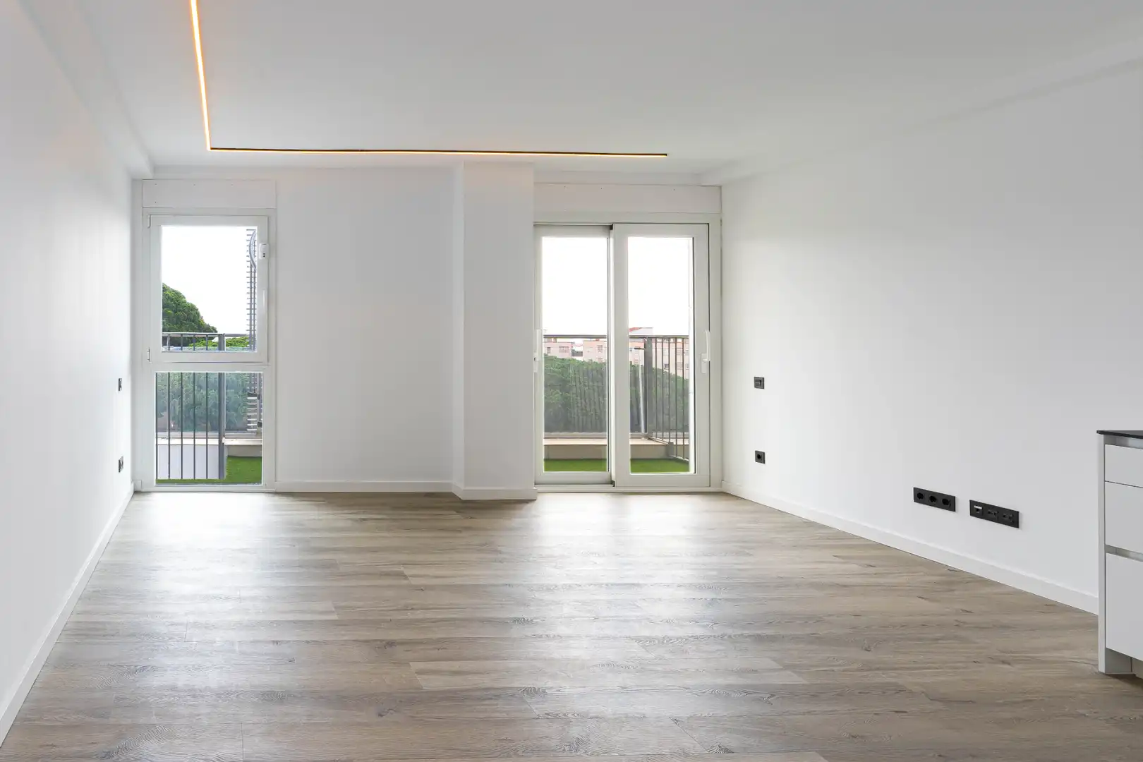 Living room of Flat for sale in Sant Andreu de Llavaneres  with Air Conditioner, Heating and Private garden