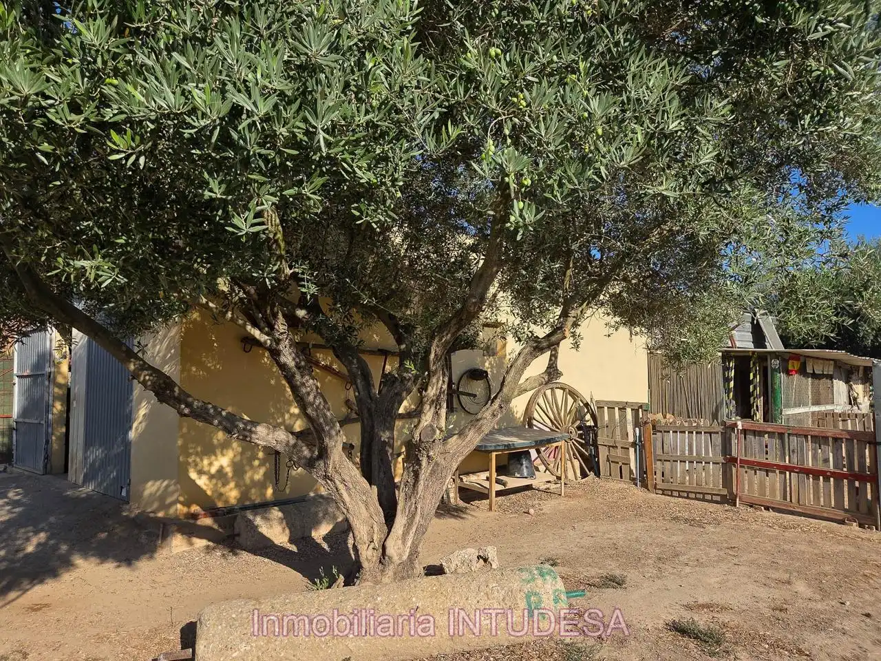 Außenansicht von Residential zum Verkauf in Tudela
