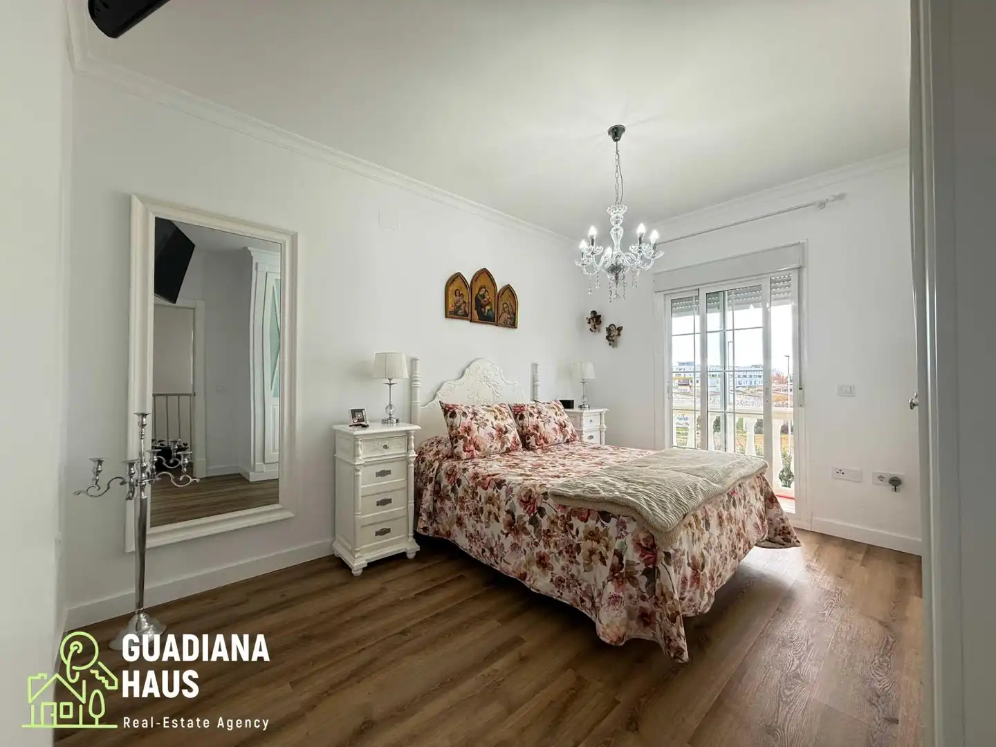 Dormitori de Apartament en venda en Ayamonte amb Aire condicionat, Jardí privat i Terrassa