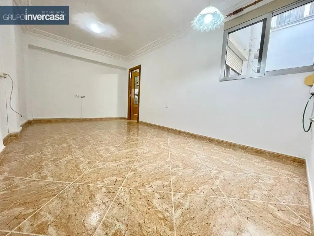 Habitación de Piso en venta en Quart de Poblet con Aire acondicionado, Calefacción y Balcón