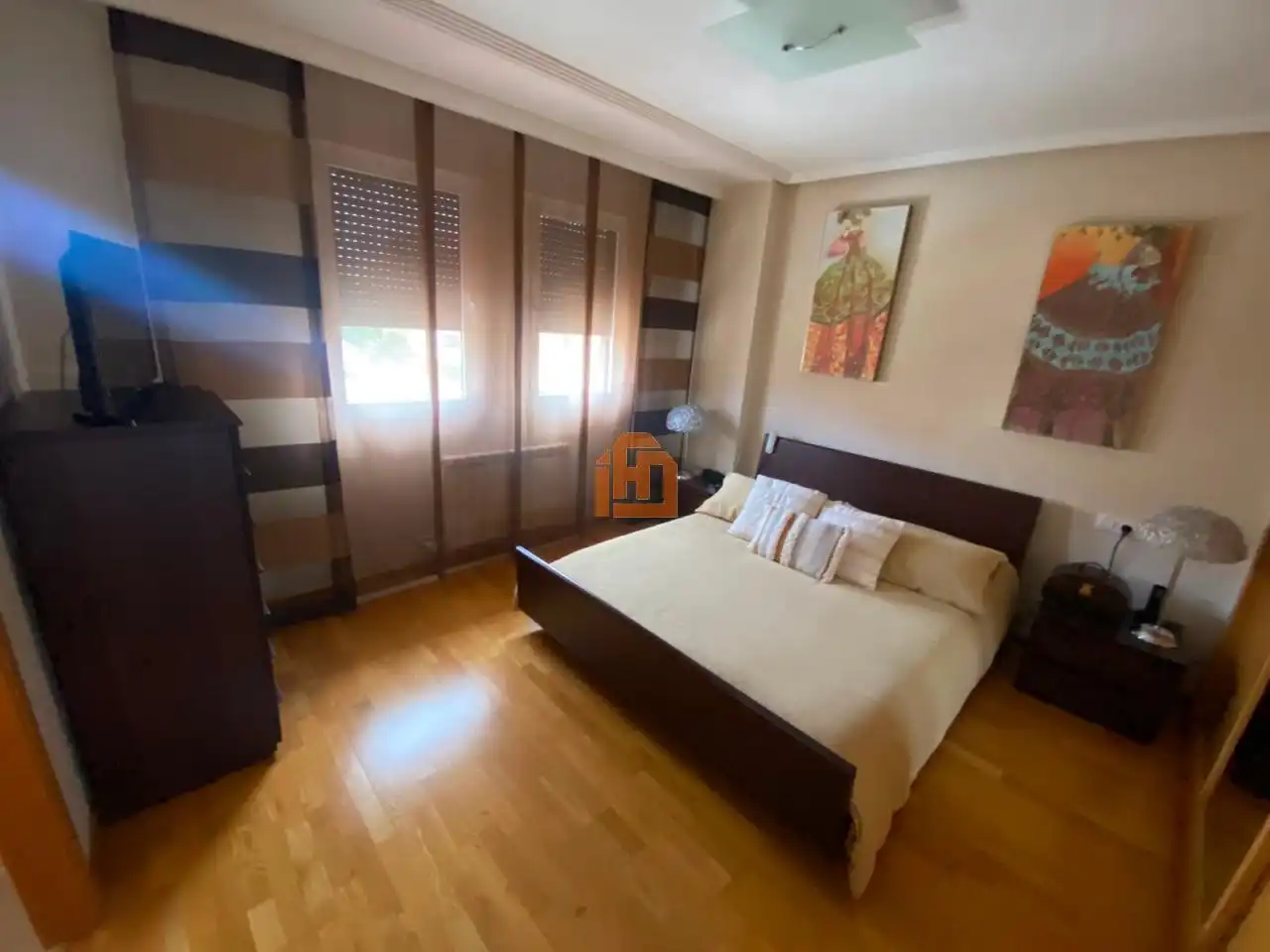 Habitación de Casa adosada en venta en San Andrés del Rabanedo con Calefacción, Jardín privado y Trastero