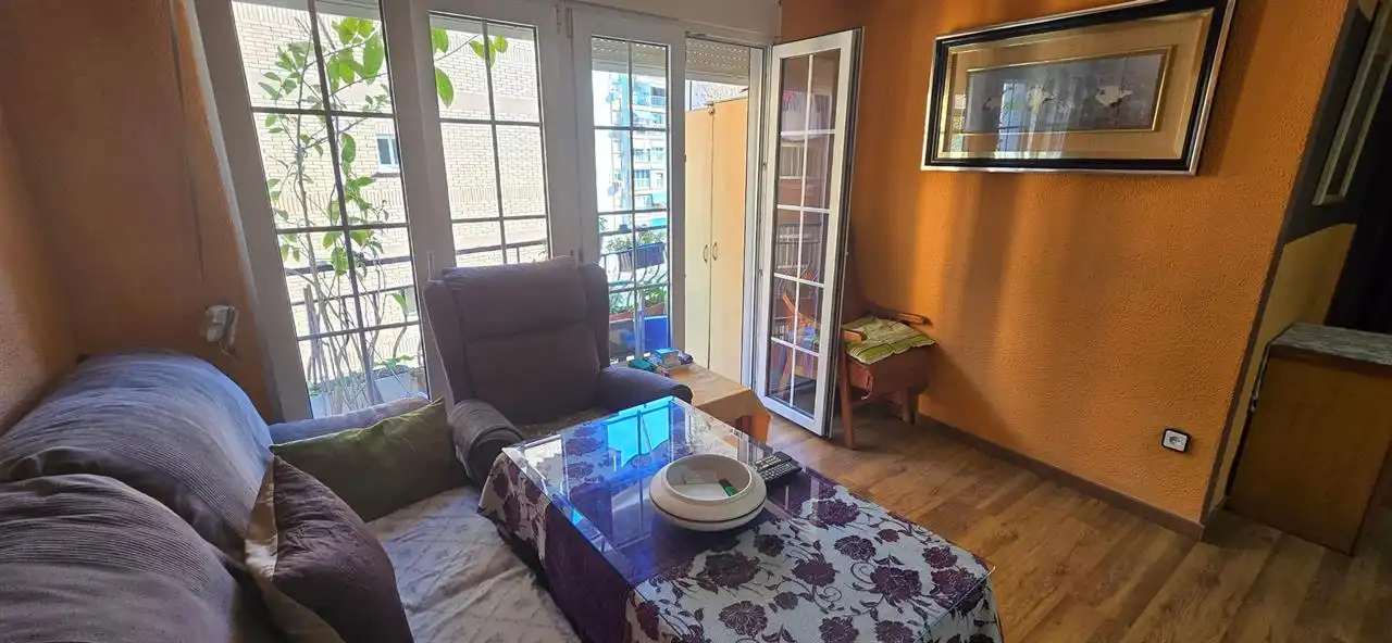 Piso con ascensor en venta en Cruz de Humilladero, imagen 2