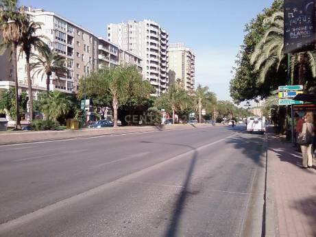 Local comercial en Alquiler en Avenida de Andalucía, 31, Málaga, Spain, -1 en Carranque - Haza Cuevas