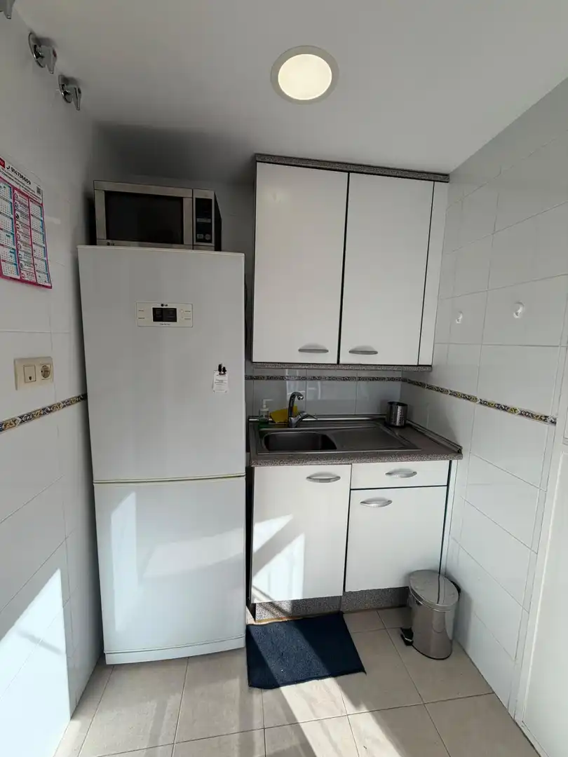 Wohnung zur Miete in Calle MARQUES DE VIANA, Valdeacederas