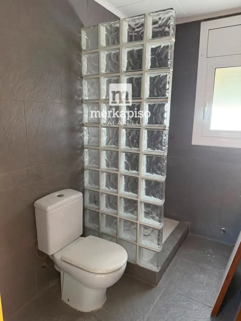 Bany de Casa o xalet en venda en Calafell amb Jardí privat i Terrassa