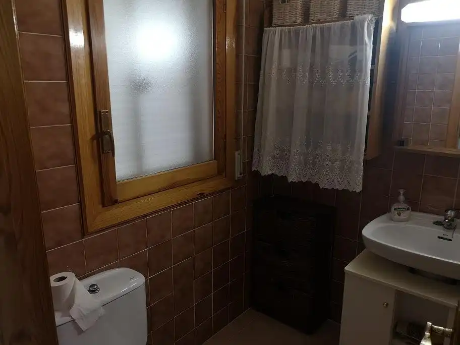 Baño de Casa adosada en venta en Galapagar con Calefacción, Jardín privado y Terraza