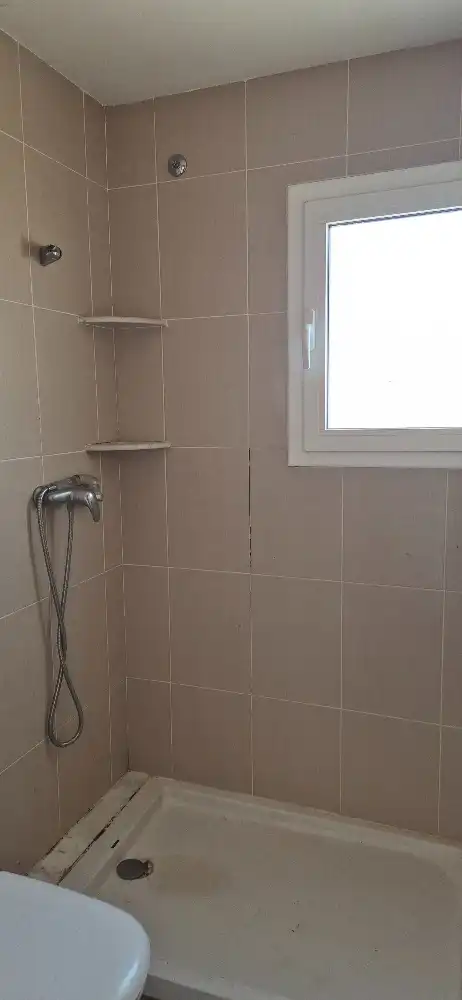 Baño de Piso en venta en Almansa con Calefacción y Balcón