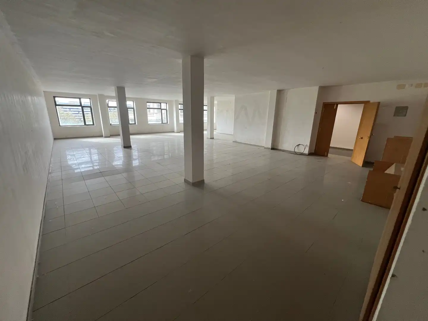 Local comercial en venda a Avinguda de Blondel 54, imagen 5