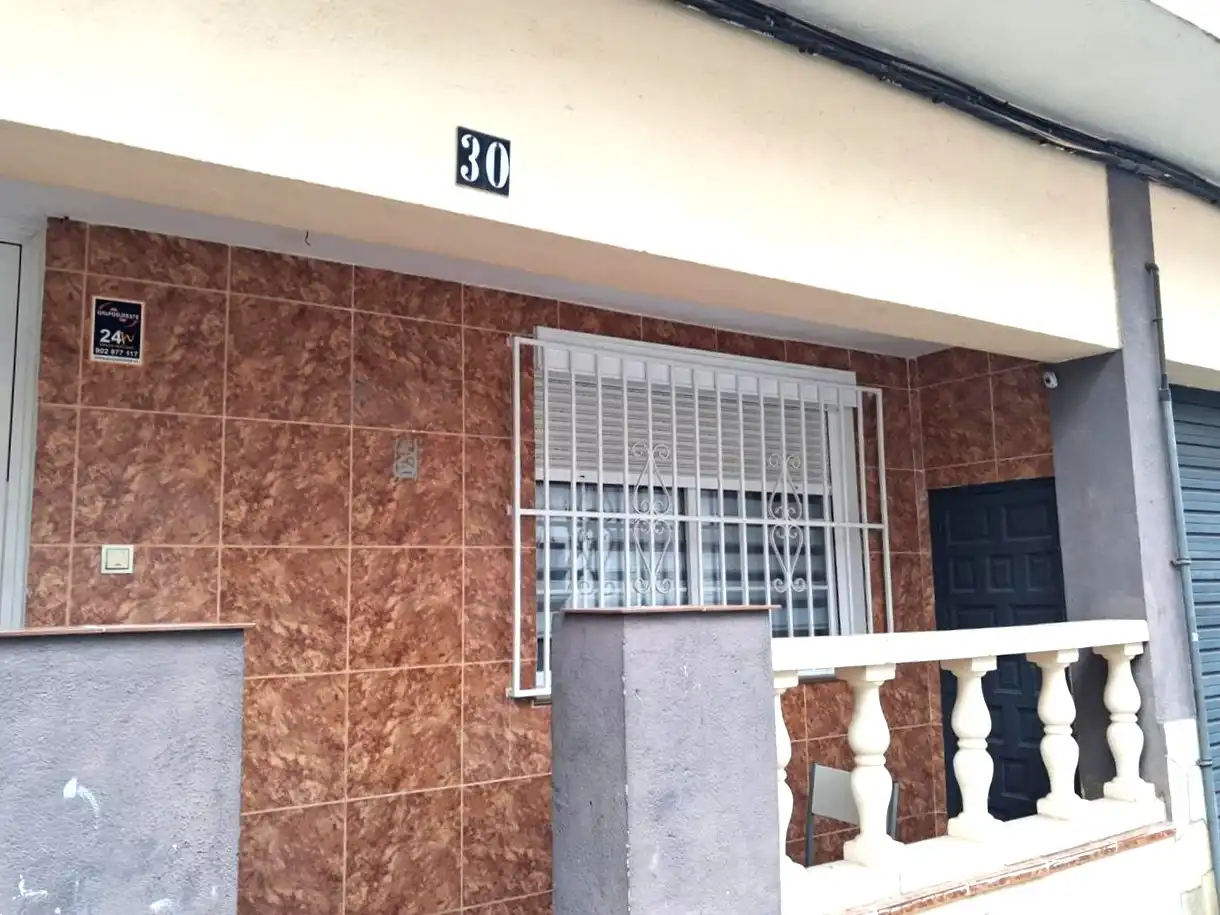 Casa en venta en Doctor Ferran, imagen 2