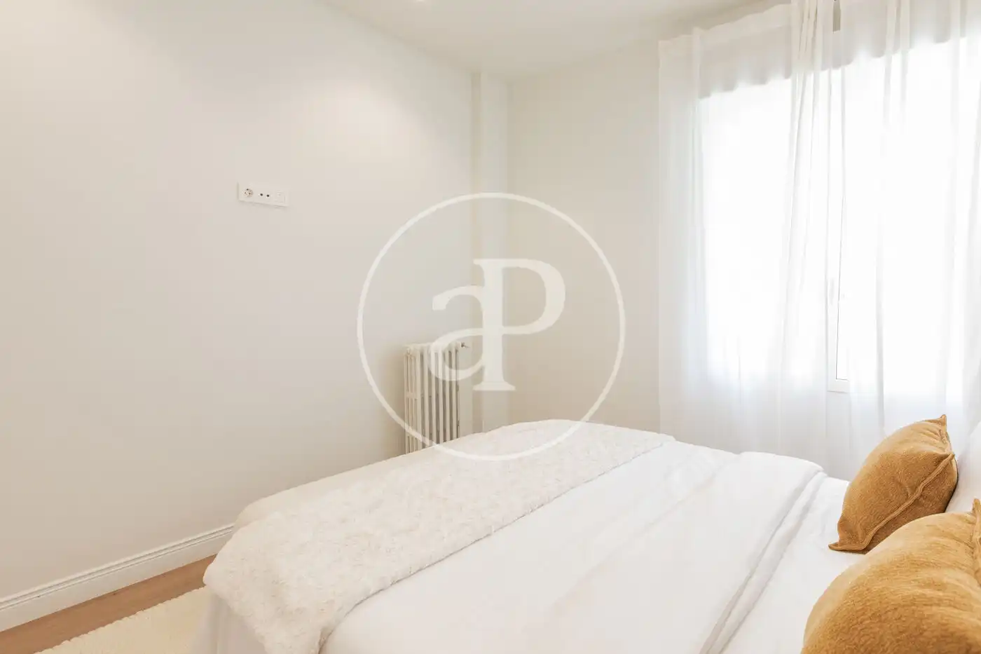 Habitación de Piso en venta en Madrid con Aire acondicionado y Calefacción