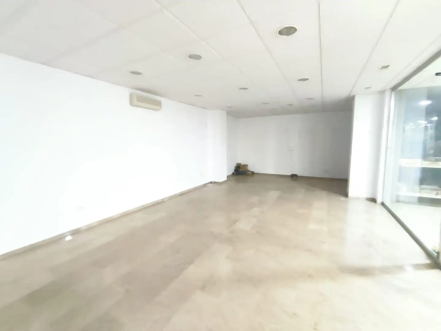 Local en venta en Baza