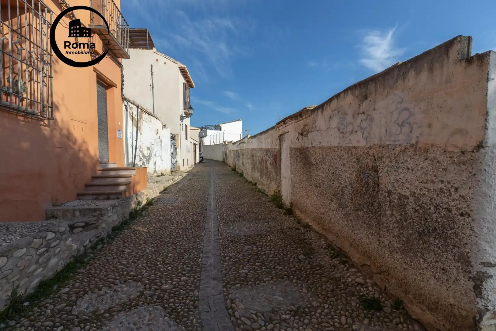 Außenansicht von Residential zum Verkauf in Granada