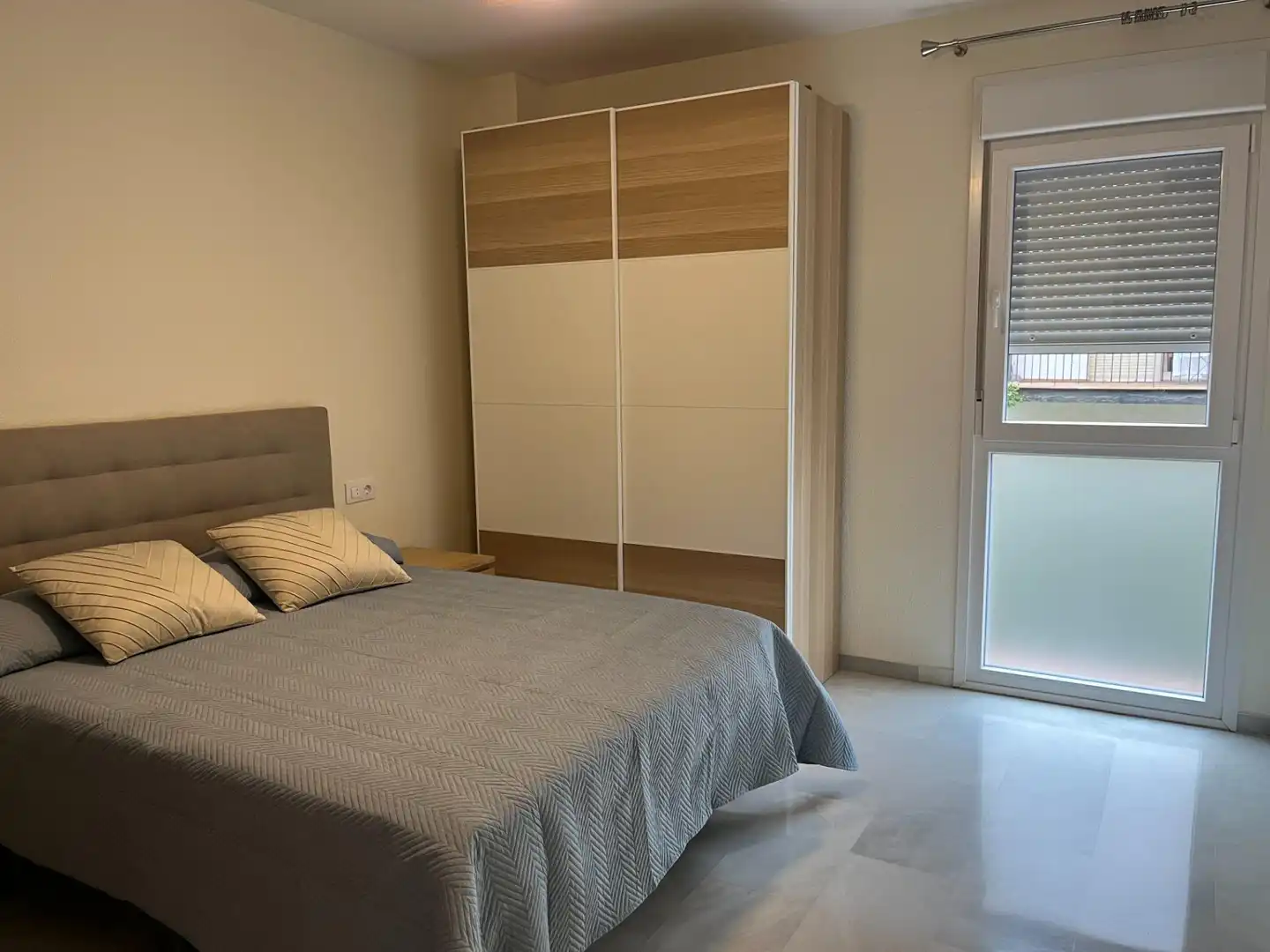 Flat with terrace to rent in Sur, imagen 12