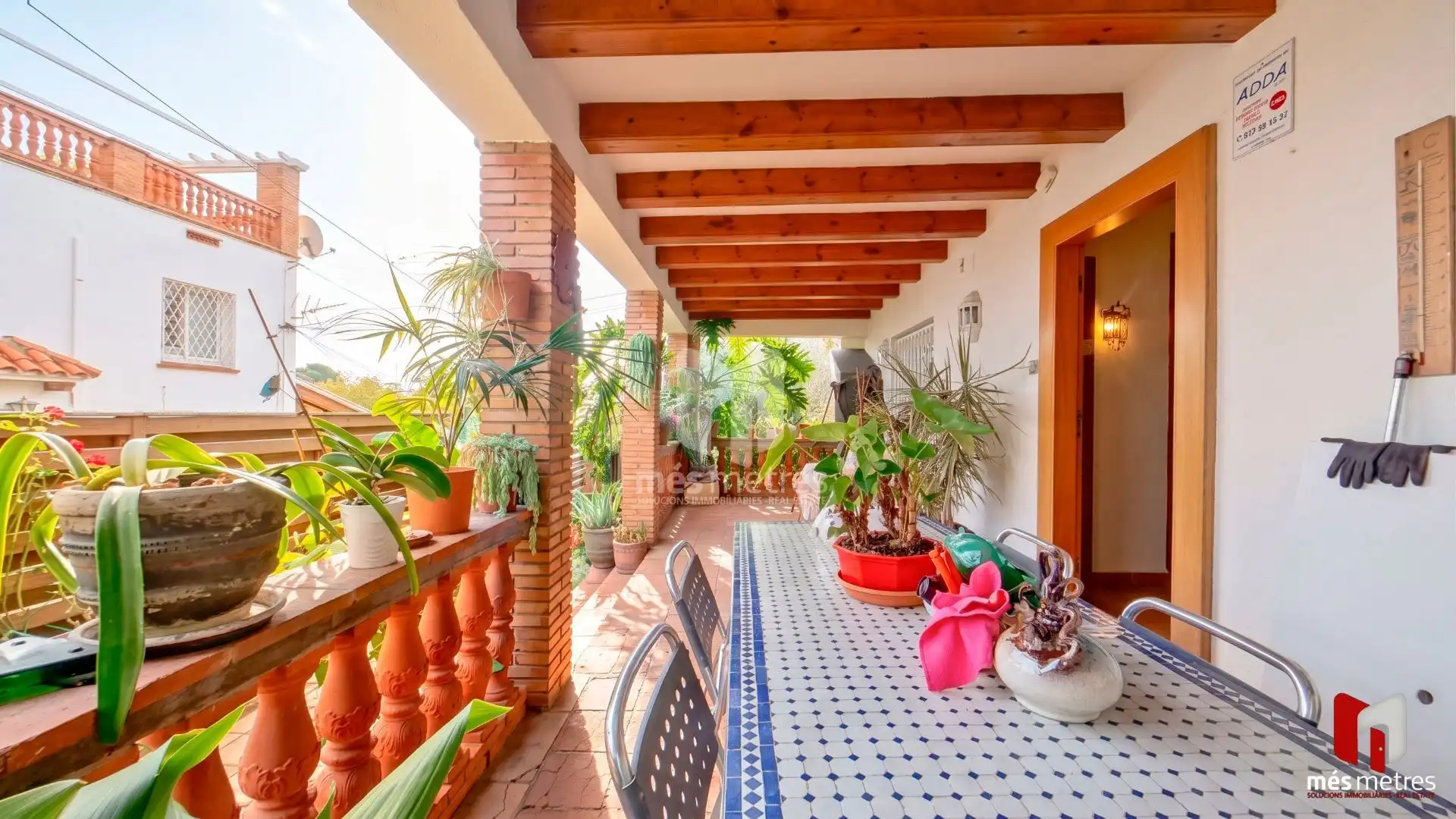 Vista exterior de Casa o xalet en venda en El Masnou amb Calefacció, Jardí privat i Traster