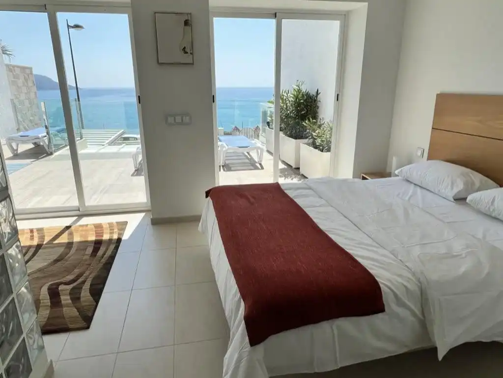 Reihenhaus mit Pool zum Verkauf in Calle Avilés, imagen 8