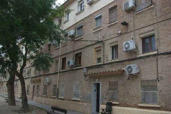 Flat for sale in Grupo Gabriela Mistral, Oliver