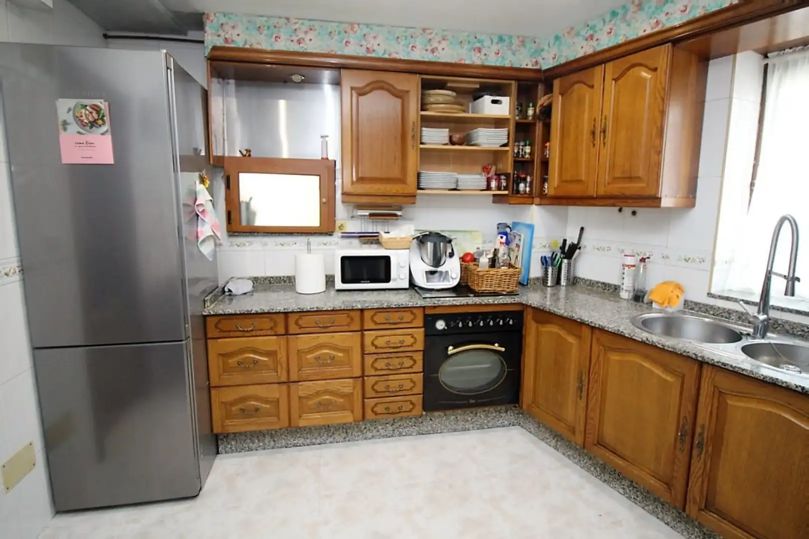 Kitchen of Commercial properties for sale in Oza dos Ríos