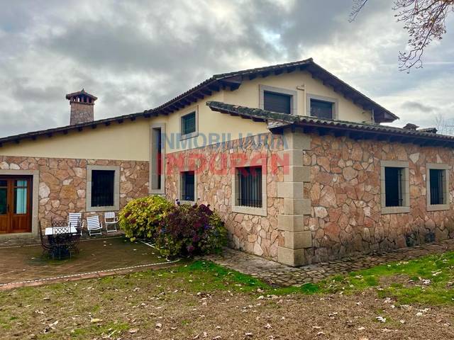 Finca rústica en Venta en Diseminados Recutiano en Jarandilla de la Vera