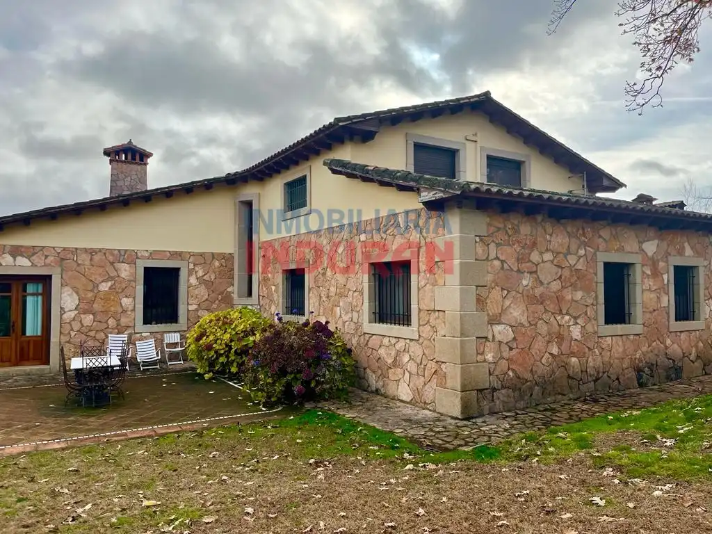 Casa rústica en venda a Diseminados Recutiano