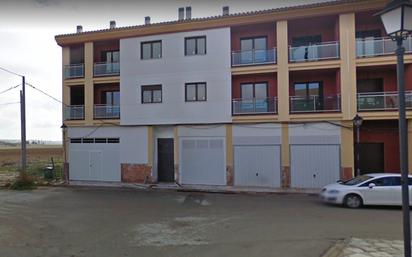 Exterior view of Duplex for sale in Tarazona de la Mancha  with Terrace