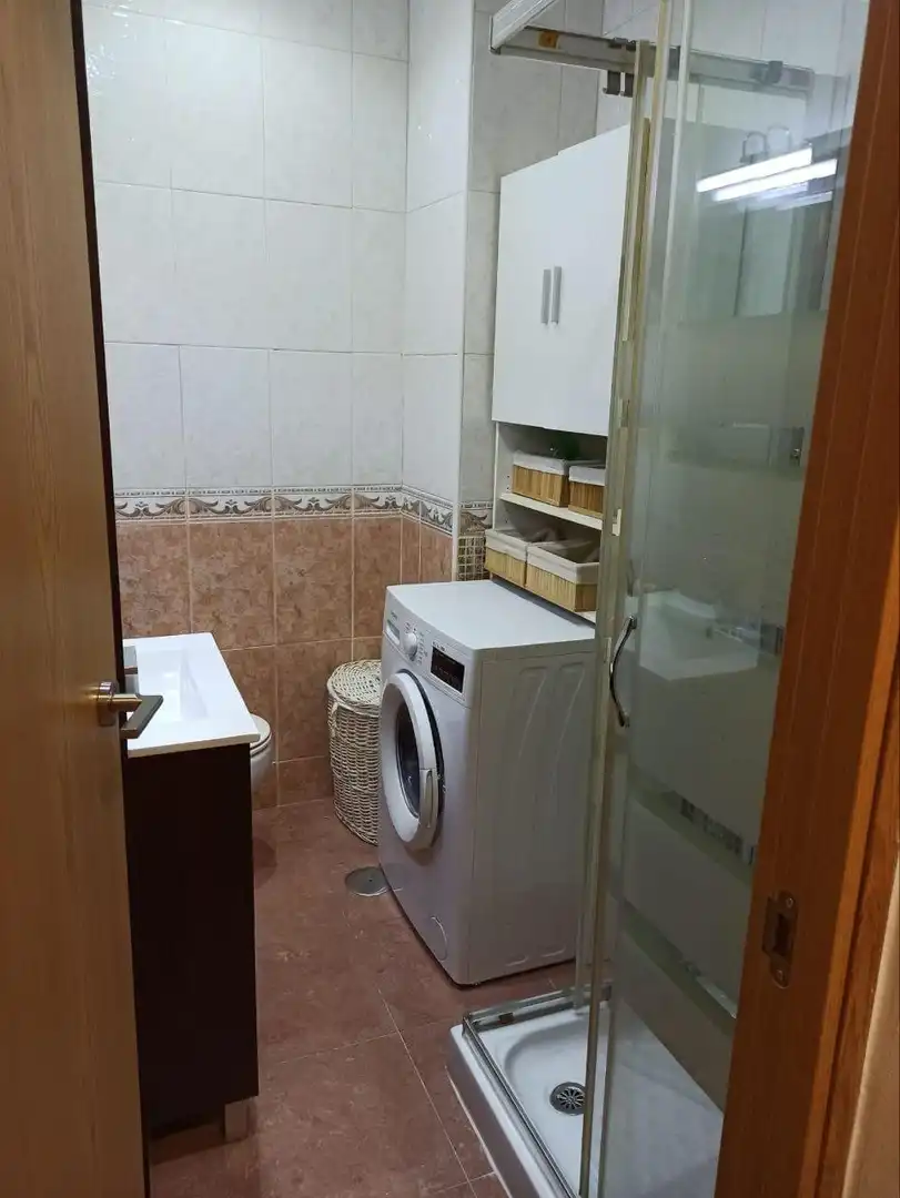 Bany de Planta baixa en venda en Getafe amb Aire condicionat i Terrassa