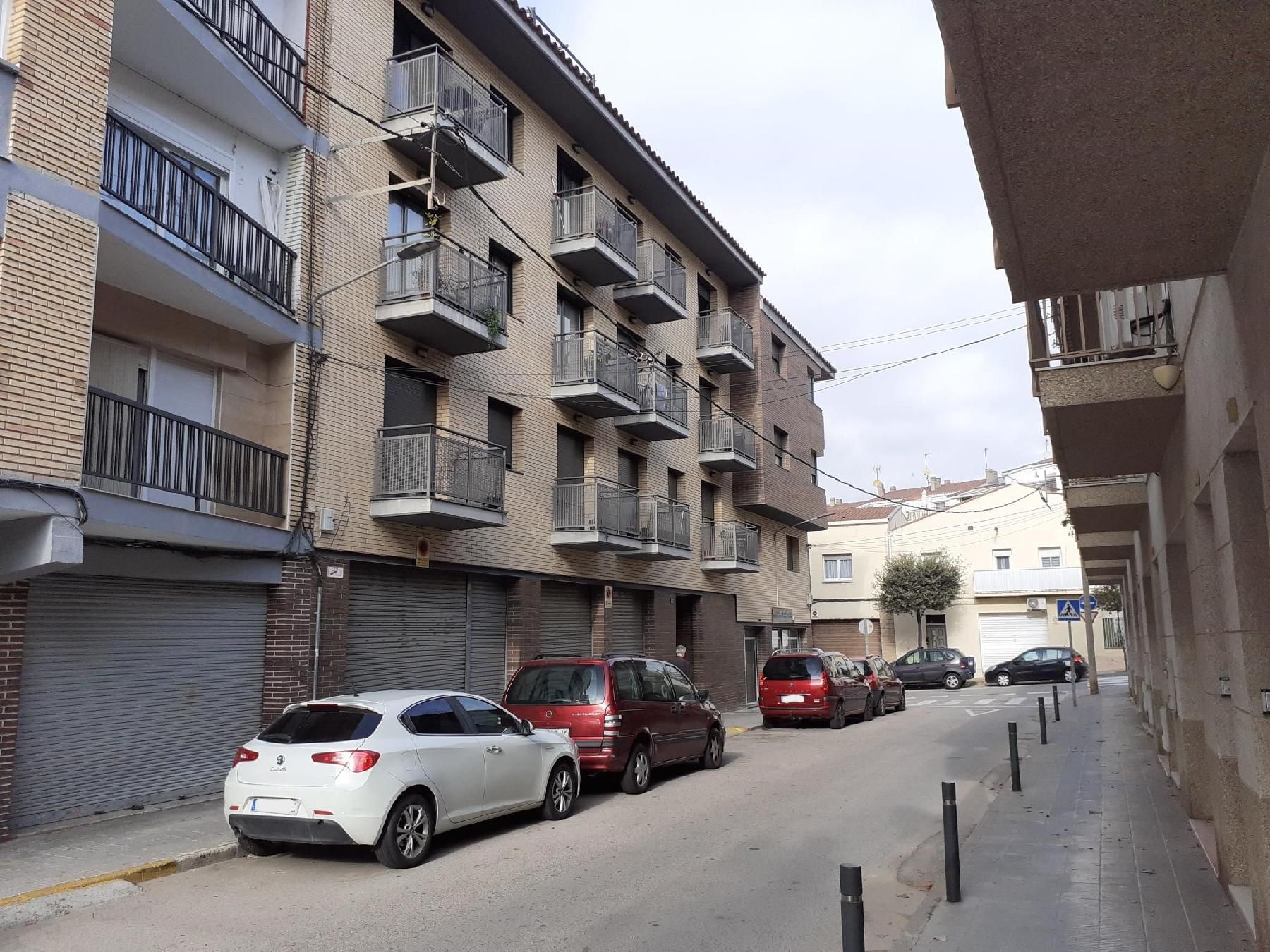 Vista exterior de Pis en venda en Olesa de Montserrat