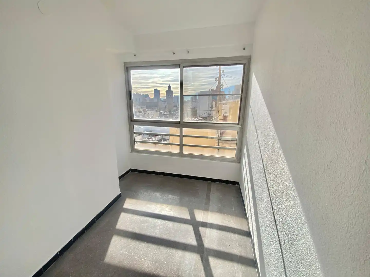 Schlafzimmer von Wohnung zum Verkauf in Castellón de la Plana / Castelló de la Plana mit Balkon