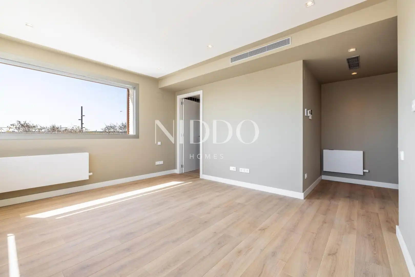 Bedroom of Detached homes for rent in Sabadell  with Air Conditioner, Heating and Private garden
