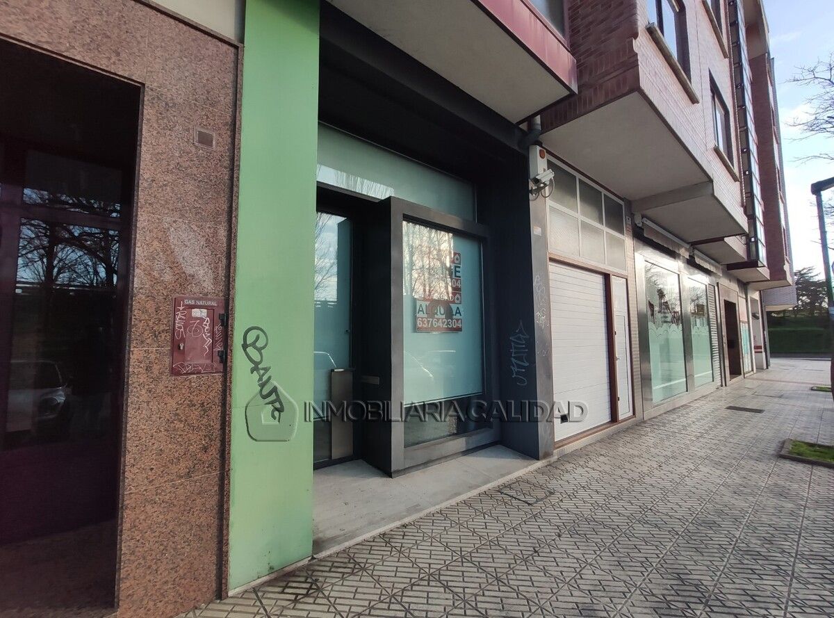 Premises for sale in Burgos Capital  with Heating