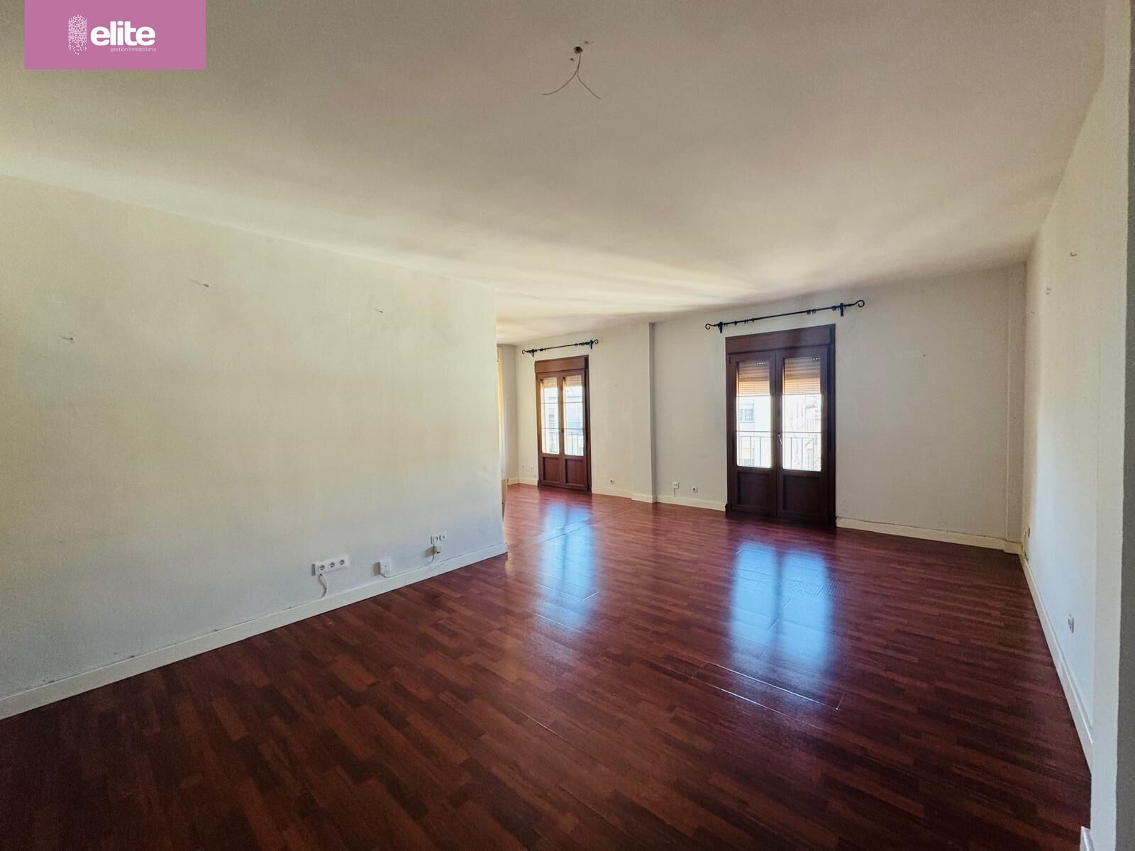 Living room of Flat for sale in Jerez de la Frontera  with Air Conditioner and Balcony