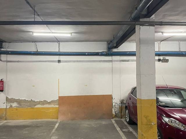 Garaje en Alquiler en Avinguda Alcoi, 50 en Campoamor