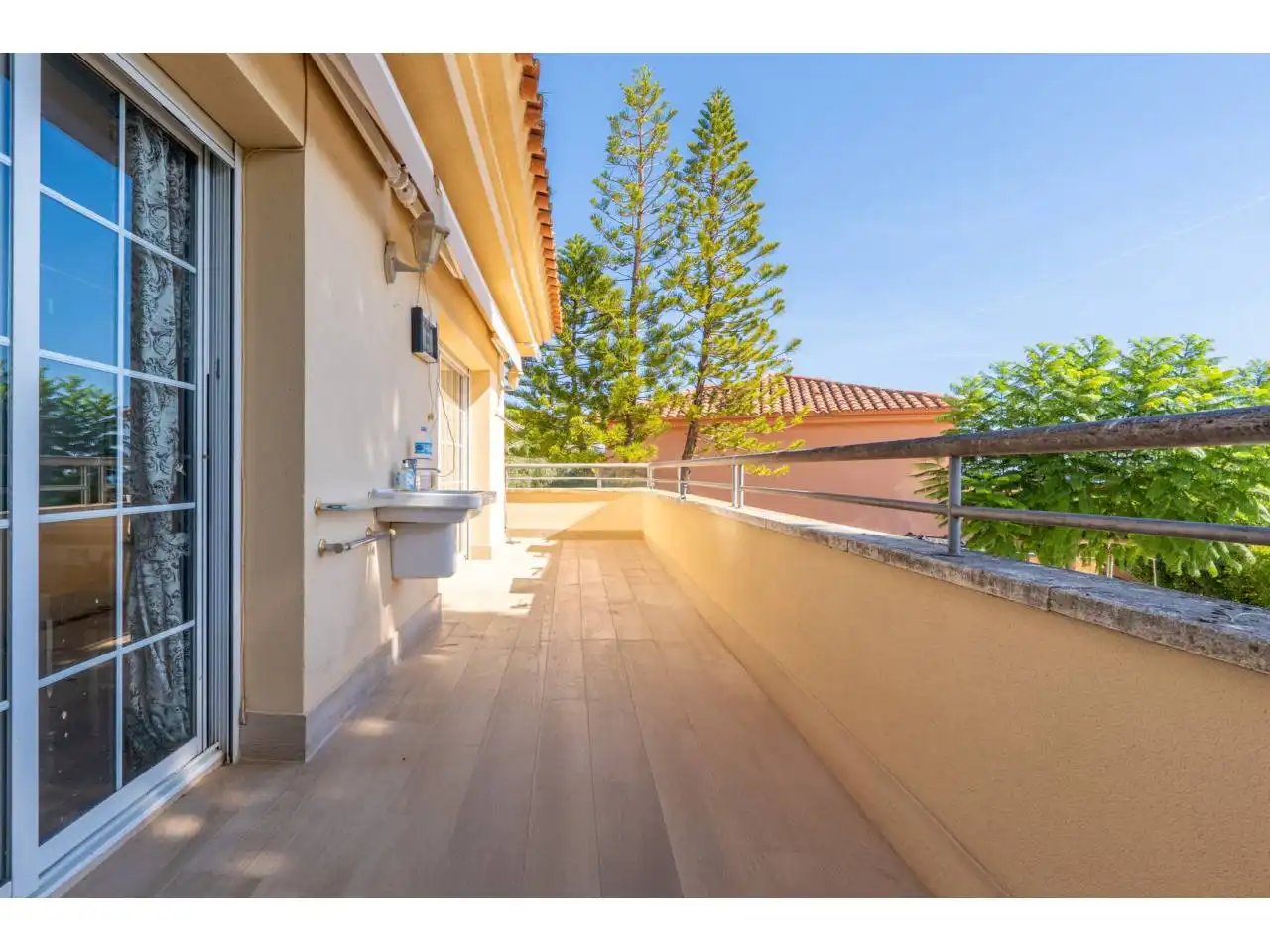 Terrace of Houses for sale in Cabrils, Barcelona