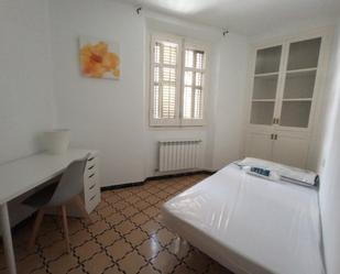 Bedroom of Flat to share in Manresa  with Terrace and Balcony