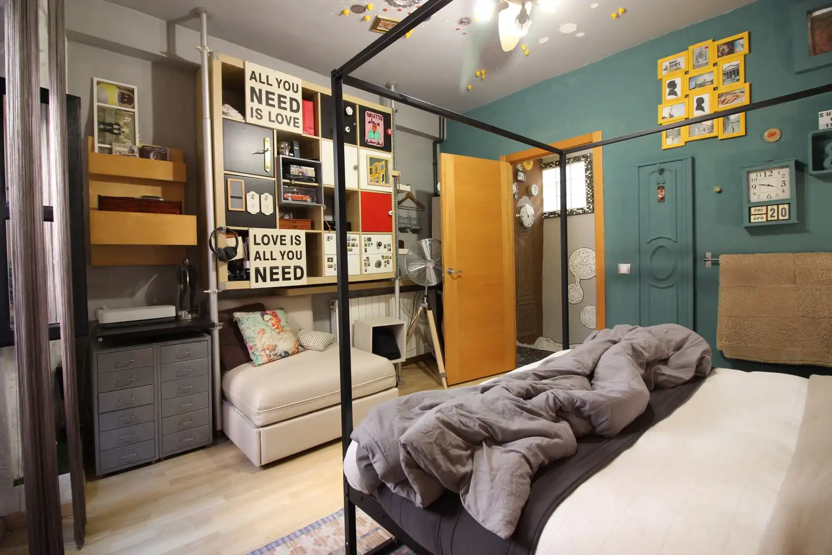 Bedroom of Houses for sale in Besalú  with Heating, Terrace and Swimming Pool