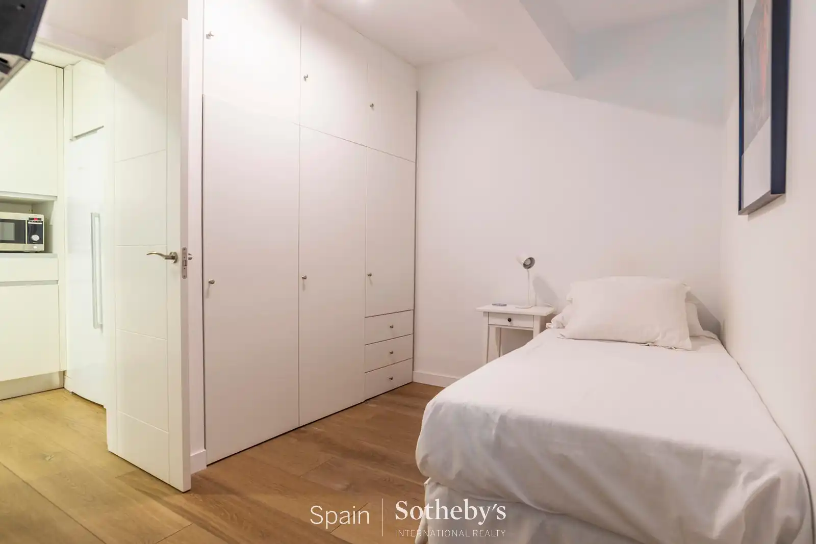 Dormitori de Apartament en venda en Madrid amb Aire condicionat, Calefacció i Traster