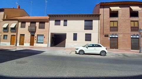 Foto 2 de Casa adosada de alquiler en Casco histórico, Alcalá de Henares