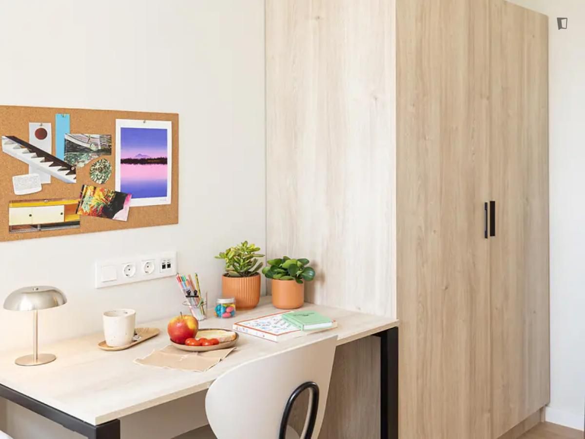 Bedroom of Flat to rent in Terrassa  with Heating, Furnished and Internet