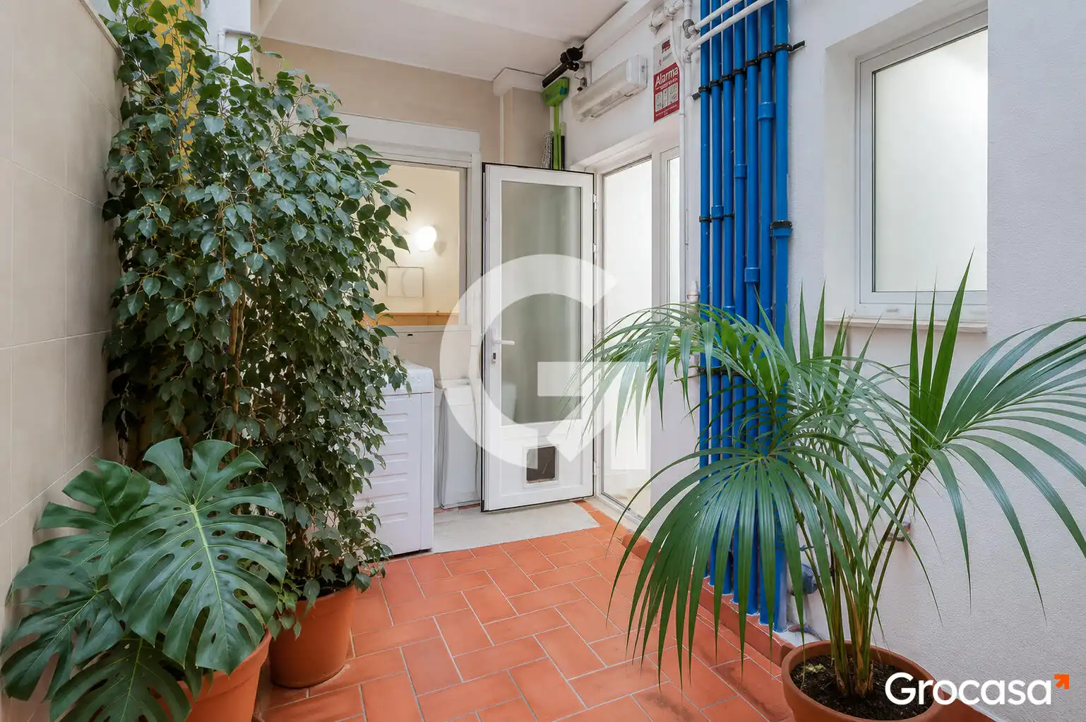 Terrassa de Pis en venda en Barcelona amb Aire condicionat, Forn i Piscina comunitària