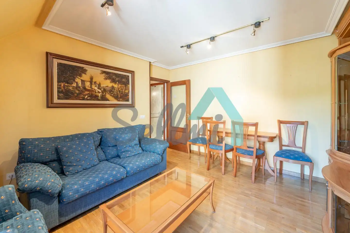 Exterior view of Flat for sale in Oviedo   with Heating, Parquet flooring and Storage room