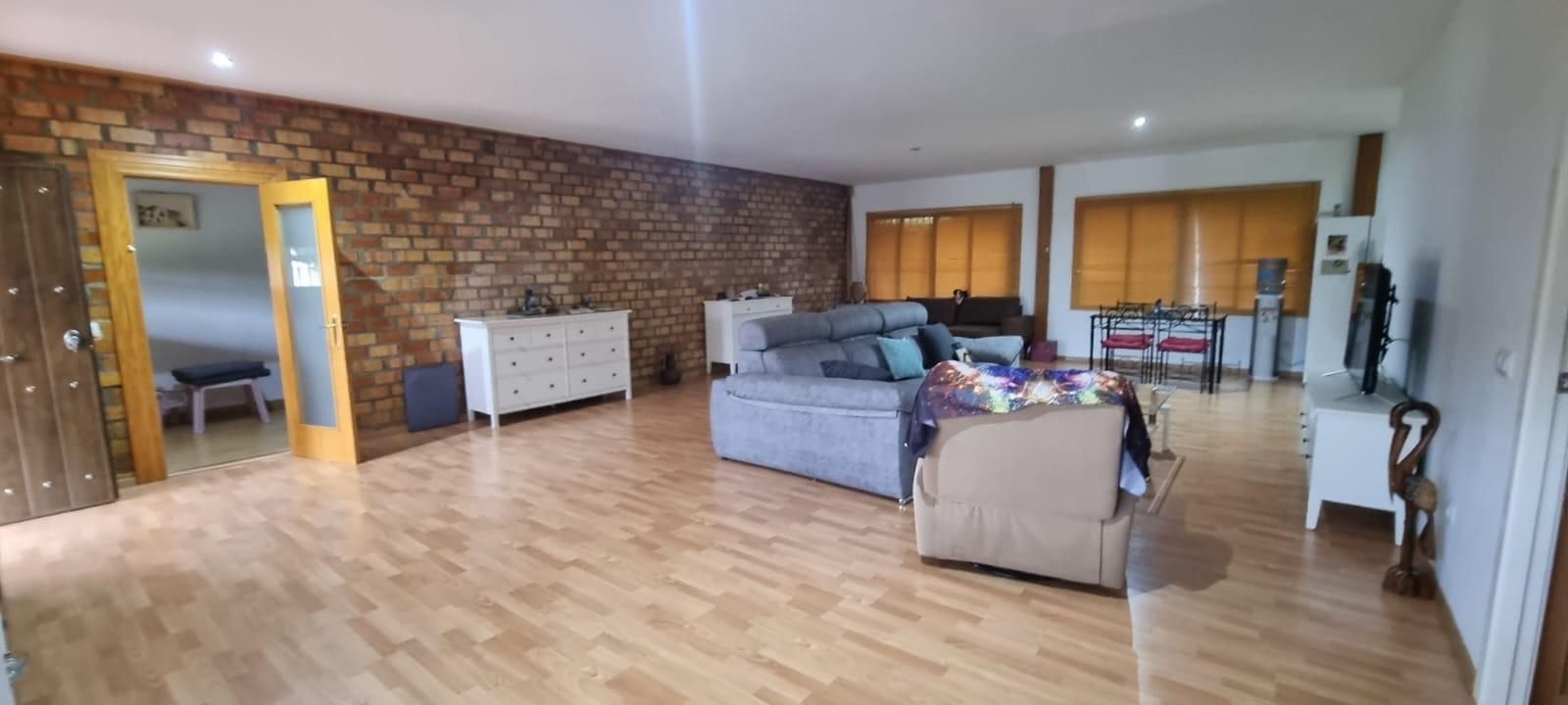 House or chalet for sale in Alcalá de Guadaira  with Private garden
