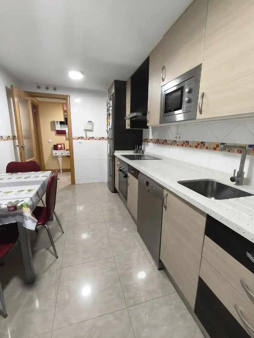Kitchen of Flat for sale in Parla  with Air Conditioner, Heating and Terrace