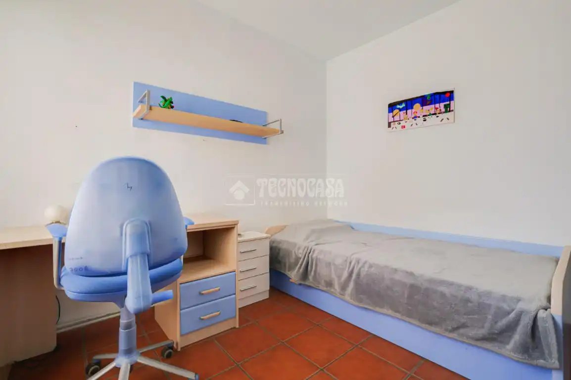 Habitación de Piso en venta en Terrassa con Calefacción y Balcón