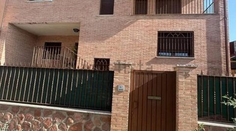 Foto 2 de Casa adosada en venta en Colmenar de Oreja, Madrid