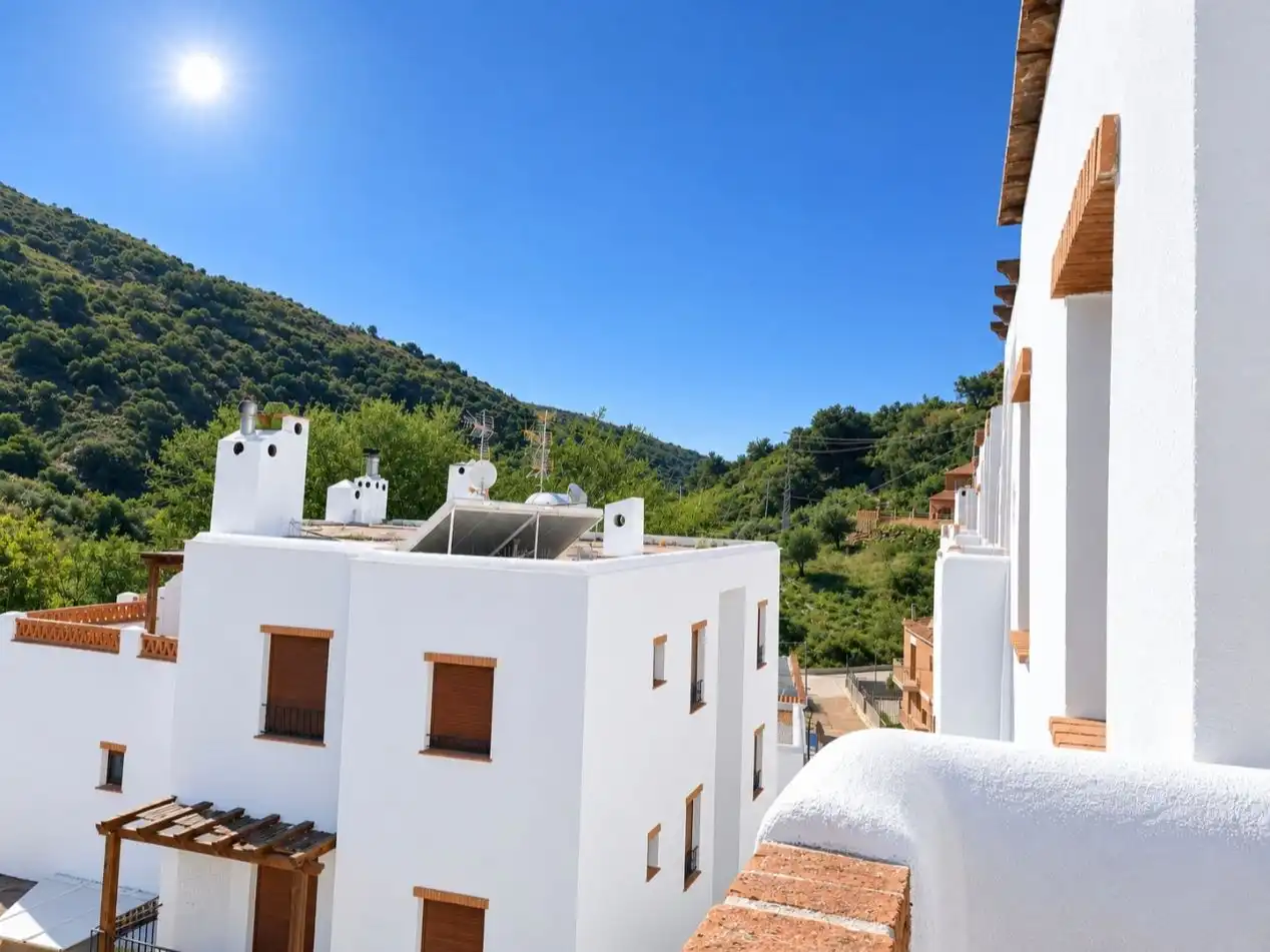 Vista exterior de Piso en venta en Paterna del Río, Almería