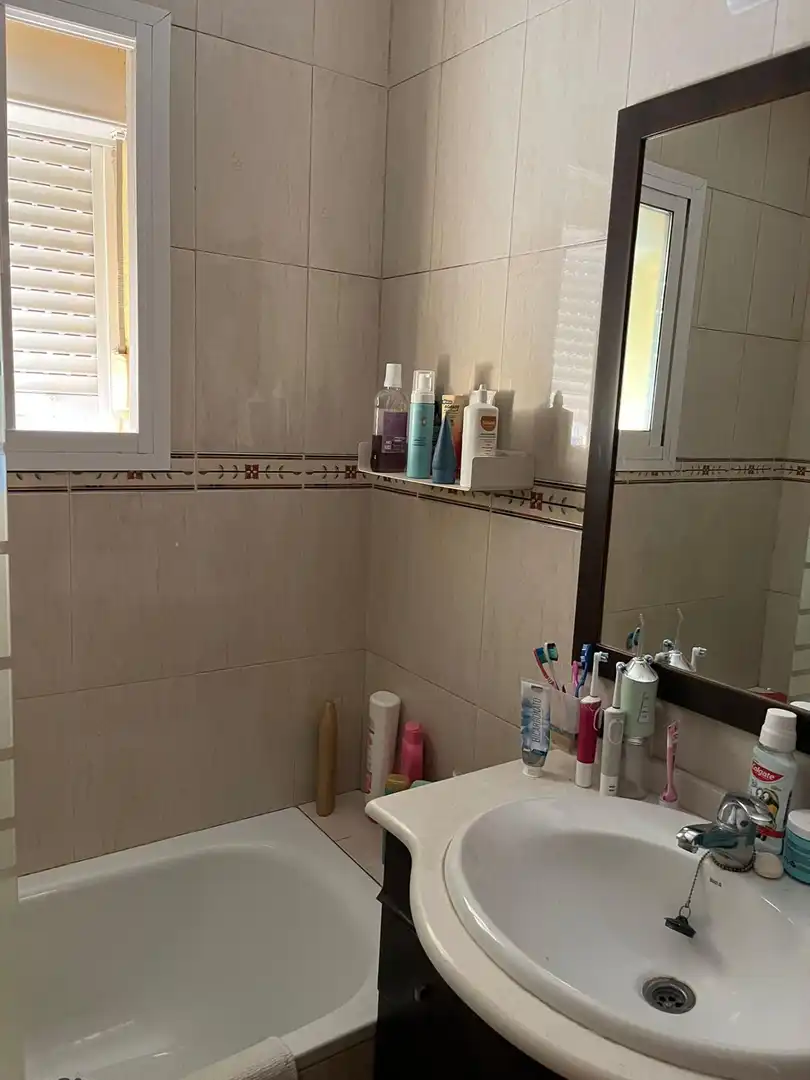 Badezimmer von Einfamilien-Reihenhaus zum Verkauf in El Puerto de Santa María mit Terrasse und Möbliert