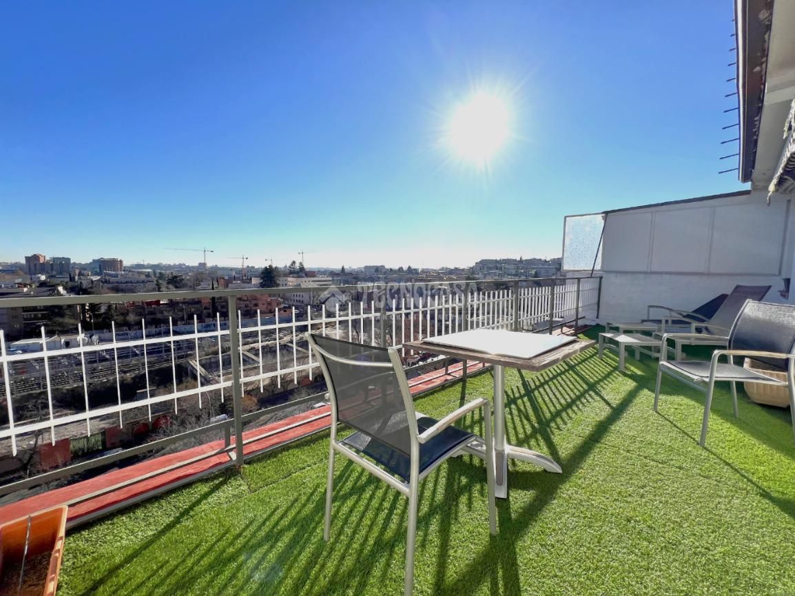 Terrace of Flat to rent in  Madrid Capital  with Air Conditioner, Heating and Terrace