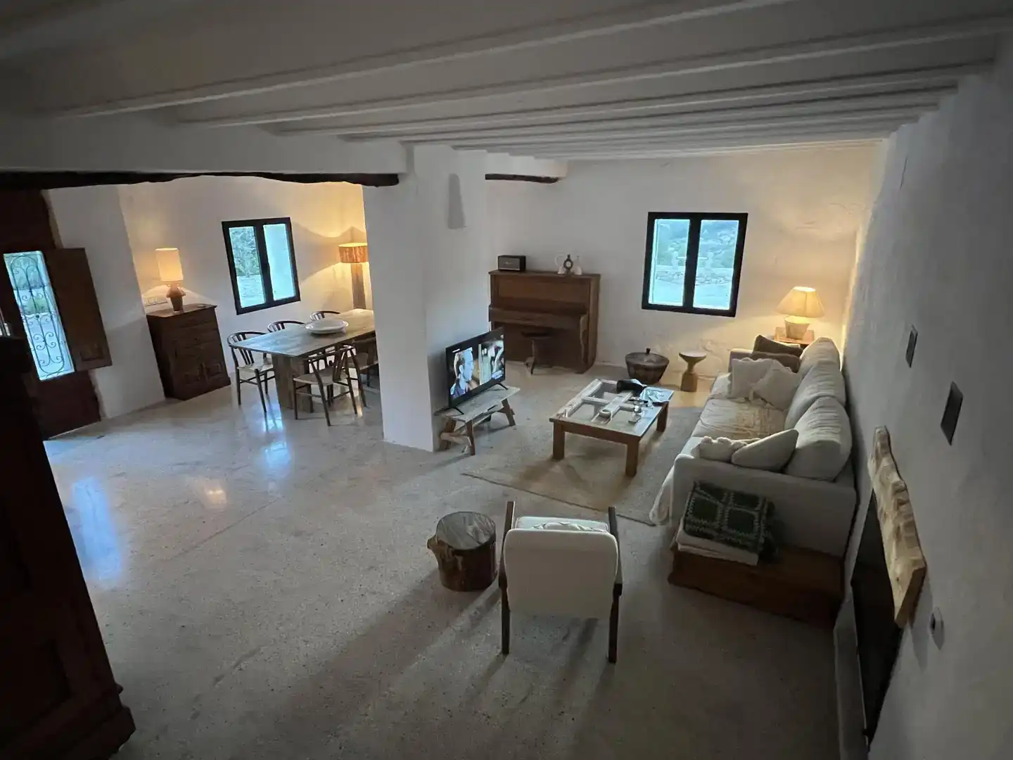 Sala d'estar de Finca rústica en venda en Sella amb Piscina i Balcó
